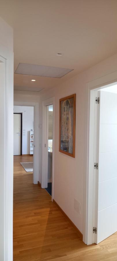 Central Apartment Con Tre Camere Da Letto Locorotondo Exteriör bild
