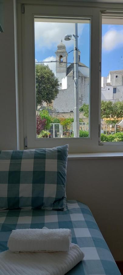 Central Apartment Con Tre Camere Da Letto Locorotondo Exteriör bild